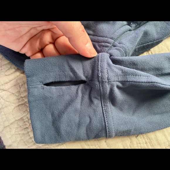 Lululemon sweatshirt - Picture 2 of 4